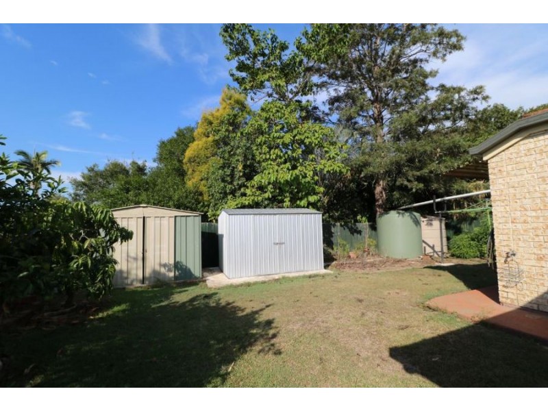 8 Mango Street, Runcorn QLD 4113