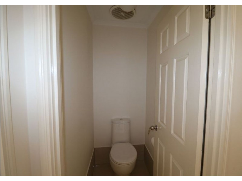 8 Mango Street, Runcorn QLD 4113