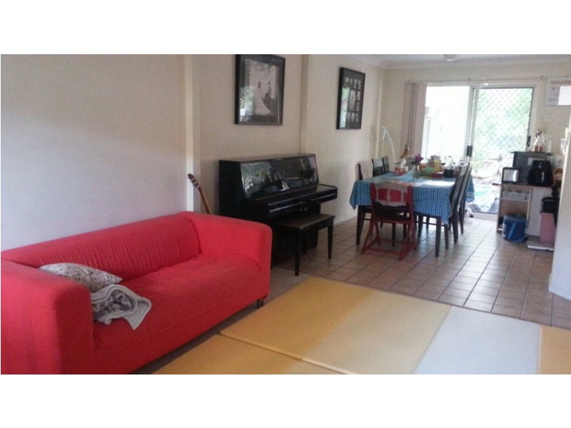 01 / 88 Bleasby Road, Eight Mile Plains QLD 4113