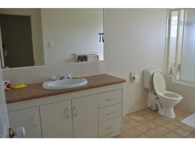 01 / 88 Bleasby Road, Eight Mile Plains QLD 4113