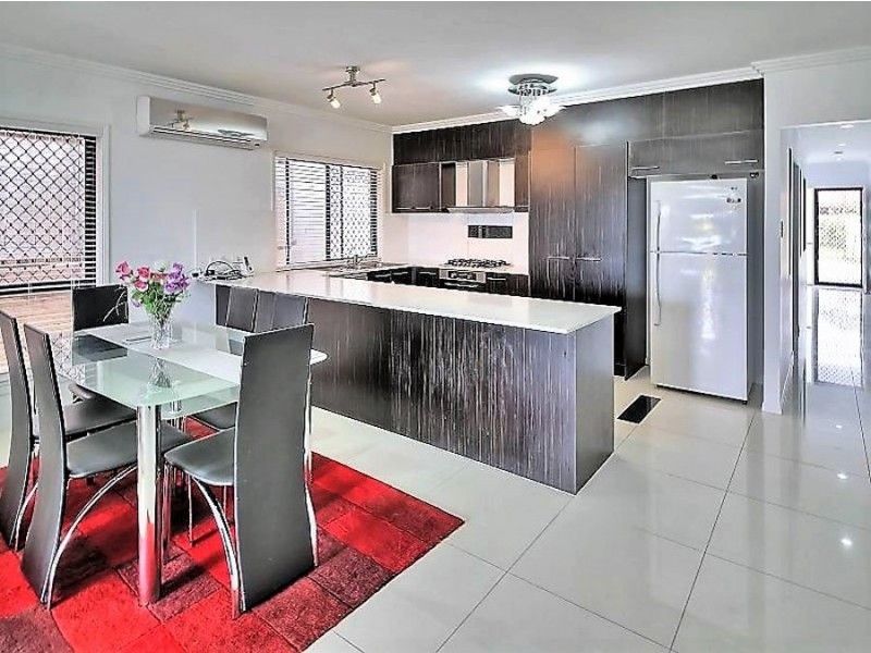 60 OUTLOOK DRIVE, Waterford QLD 4133