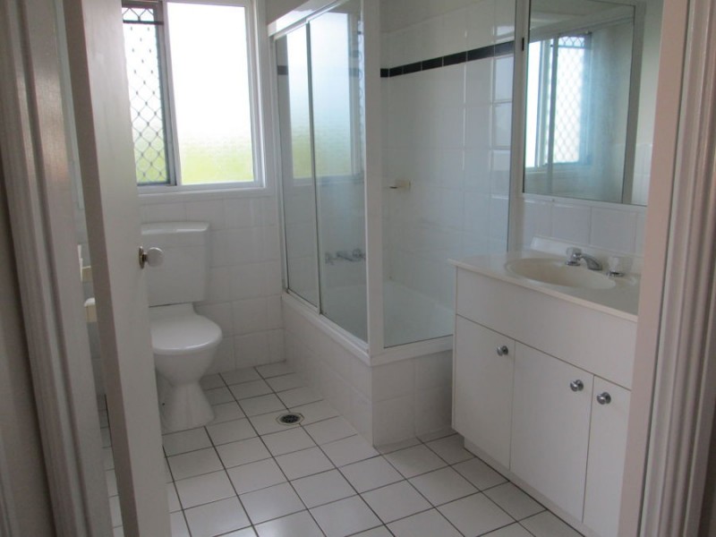 18 Brickfield Road, Aspley QLD 4034