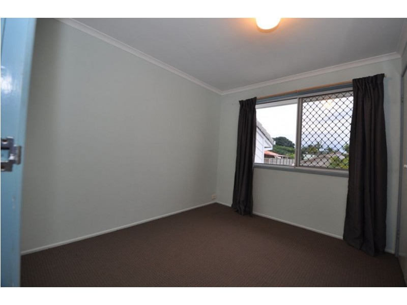 8 Serle St, Middle Park QLD 4074