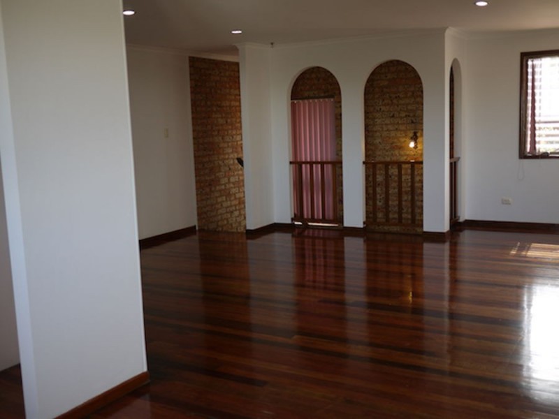 30 Chiniala St, Mansfield QLD 4122