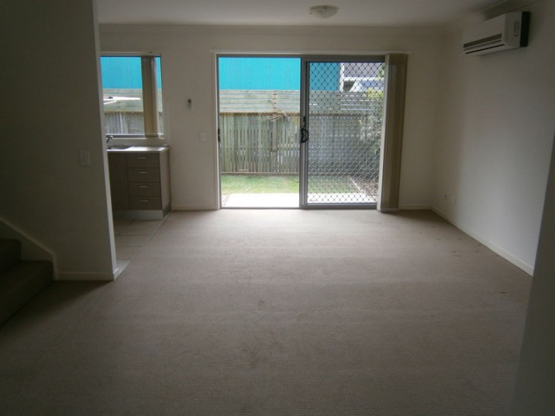 KD-01 Duffield Rd, Kallangur QLD 4503