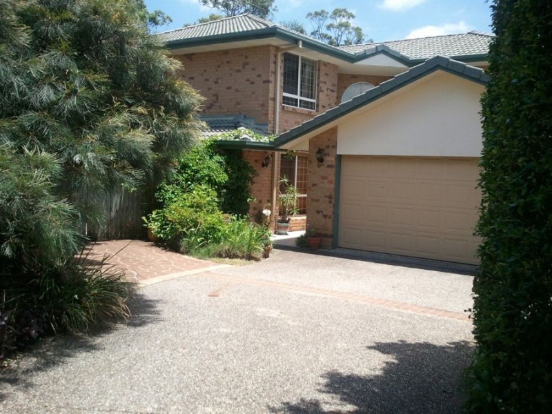 24 IRANDI STREET, Mansfield QLD 4122