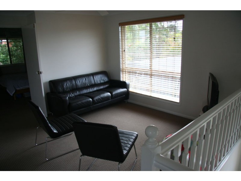 24 IRANDI STREET, Mansfield QLD 4122