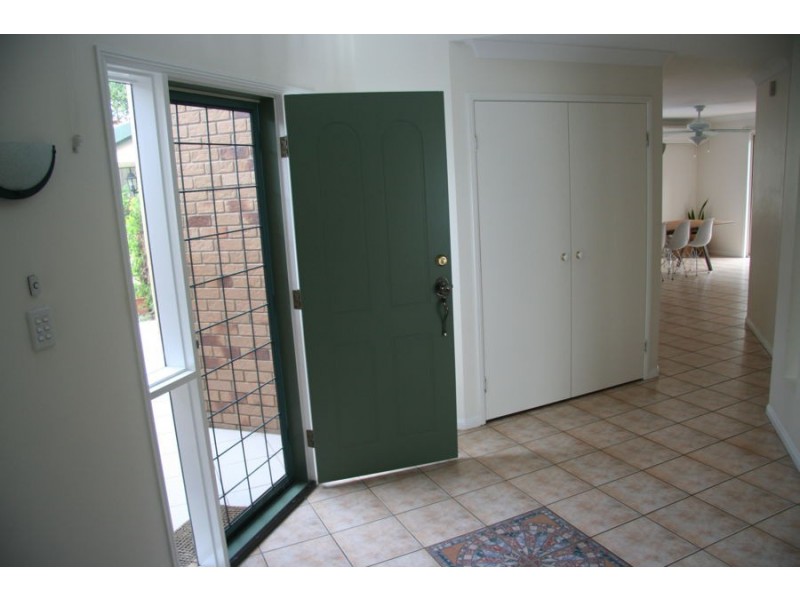 24 IRANDI STREET, Mansfield QLD 4122