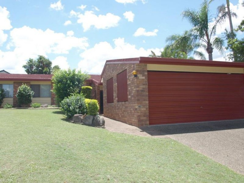 8 Durbar St, Sunnybank Hills QLD 4109