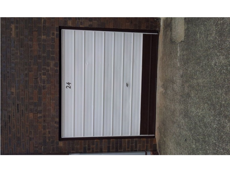 24/283 Kingston Rd, Logan Central QLD 4114