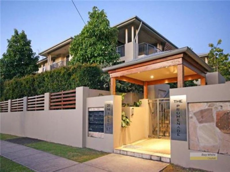 204/21 miles street, Clayfield QLD 4011