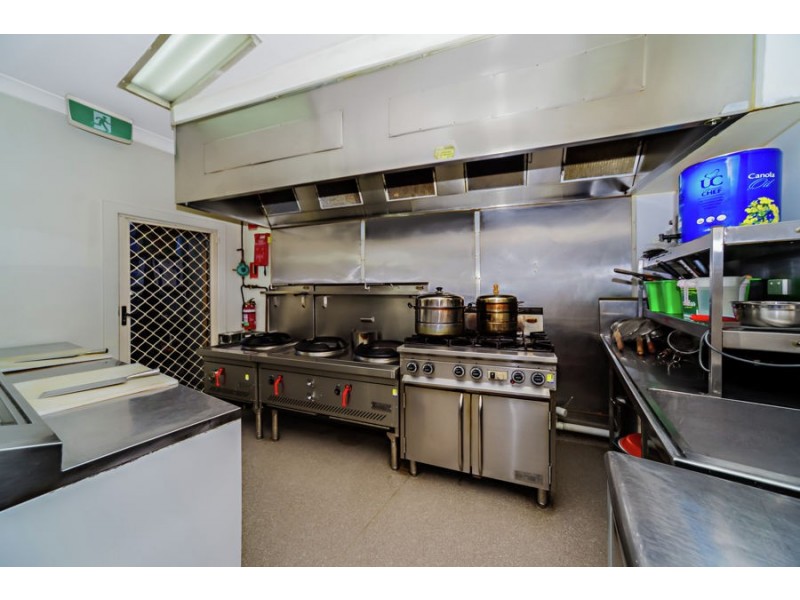 Shop 5 95 Mains Road, Sunnybank QLD 4109