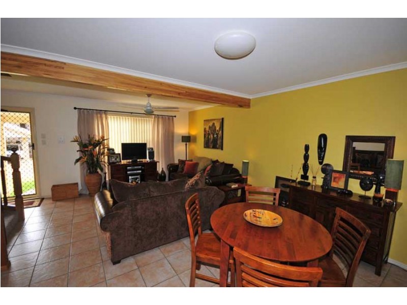 42/99 Barbaralla Drive, Springwood QLD 4127