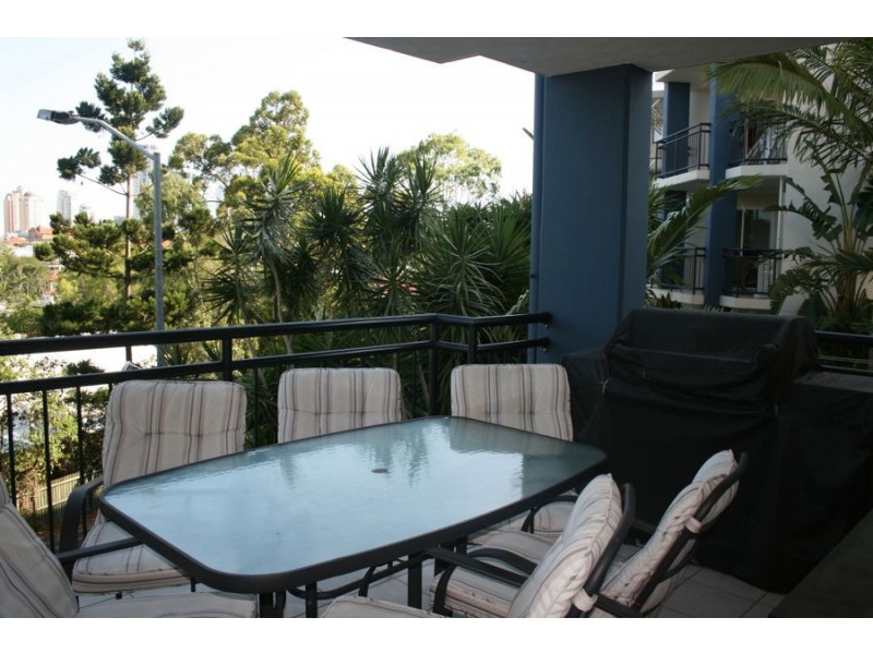 18/451 Gregory Terrace, Spring Hill QLD 4000