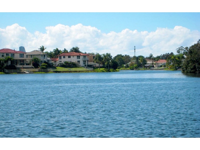 22 Pinnacle Court, Robina QLD 4226