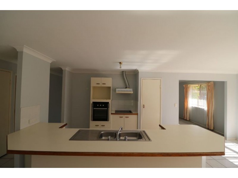 3 SHONAGH COURT, Birkdale QLD 4159