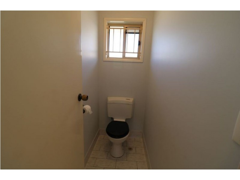 3 SHONAGH COURT, Birkdale QLD 4159