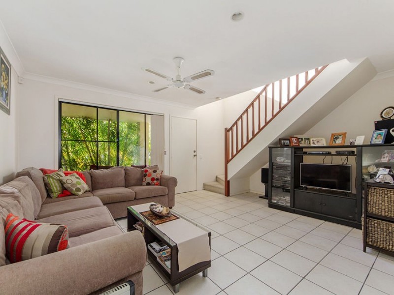 Varsity Lakes QLD 4227