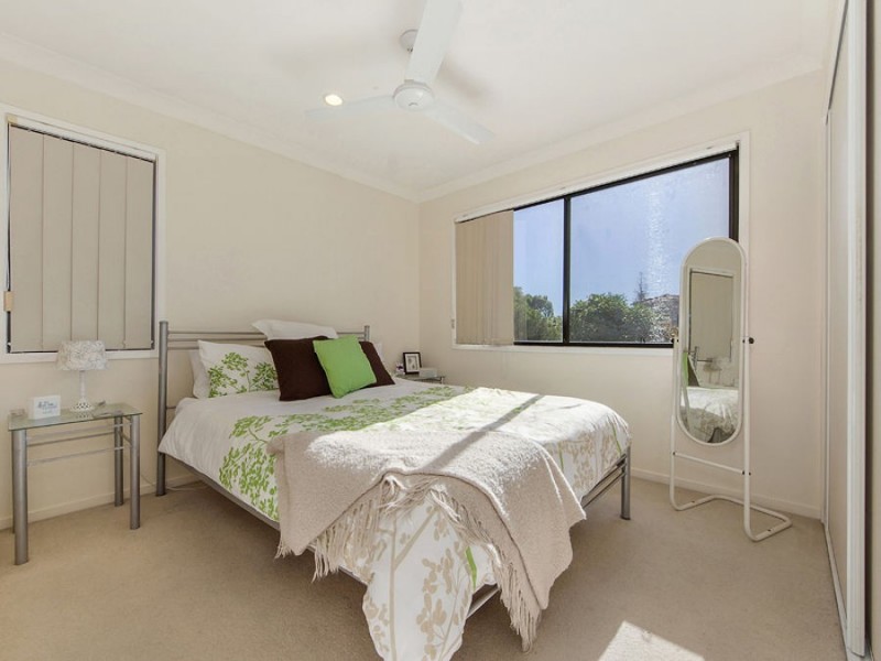 Varsity Lakes QLD 4227