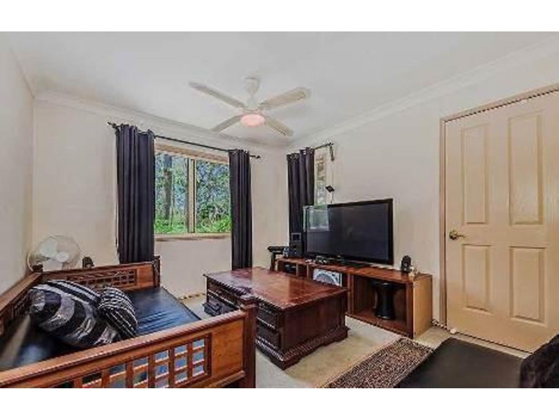 2-4 SHEPPARTON ROAD, Helensvale QLD 4212