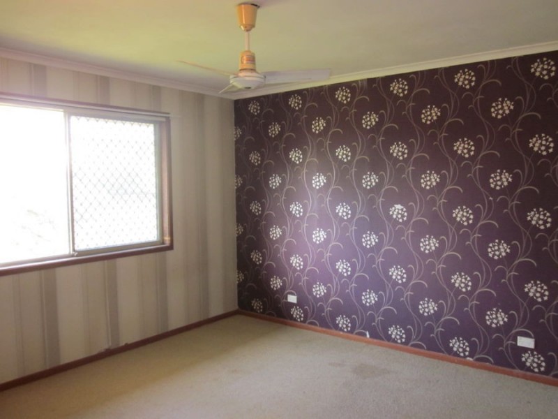 15 Maple Street, Kingston QLD 4114
