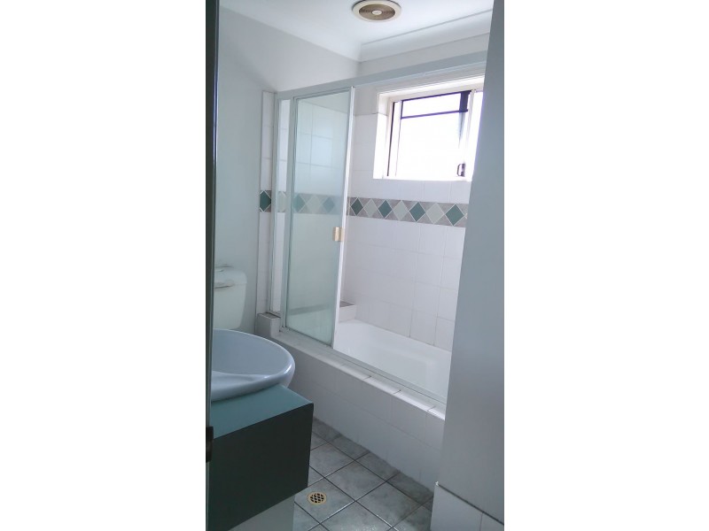 2A / 88 Bleasby Road, Eight Mile Plains QLD 4113