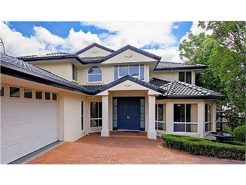 53 Fairway Place, Carindale QLD 4152