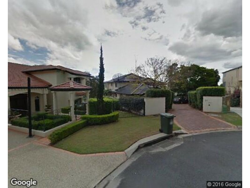 53 Fairway Place, Carindale QLD 4152