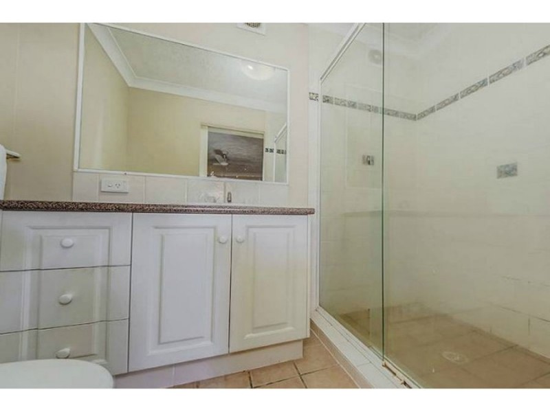 2/20 Sykes Court, Southport QLD 4215