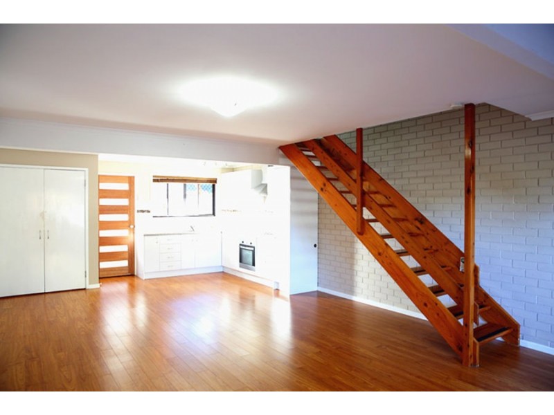 22 / 123 Barbaralla Drive, Springwood QLD 4127