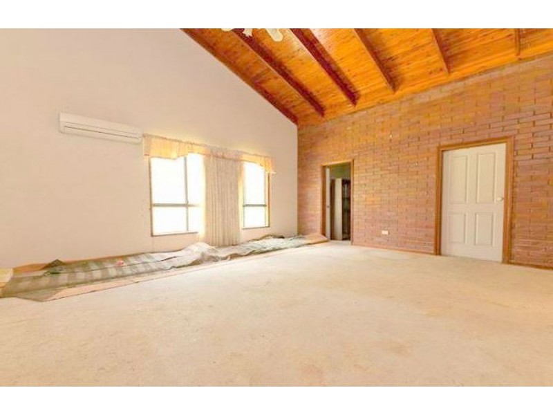 38 CLOVERDALE RD, Doolandella QLD 4077