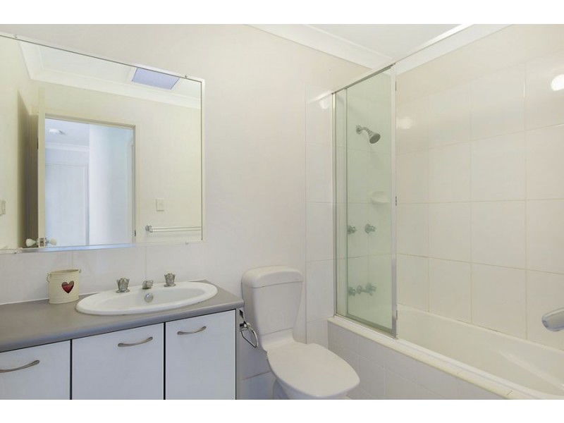 28/27 Heathwood St, Taigum QLD 4018