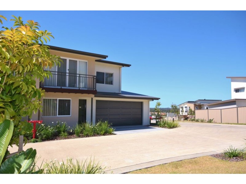 30/19 Gumtree Crescent, Upper Coomera QLD 4209