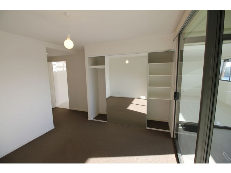 L172/8 Musgrave st, West End QLD 4101