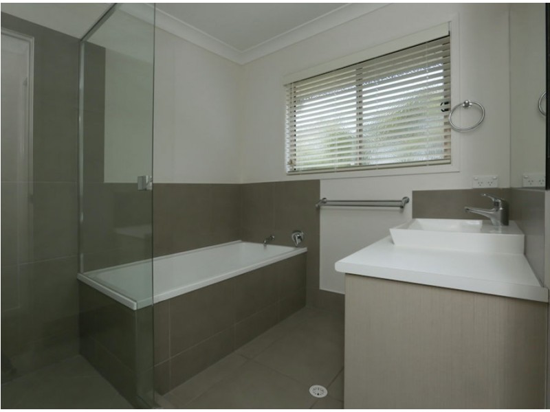42/ 140 Endeavour Blvd, North Lakes QLD 4509
