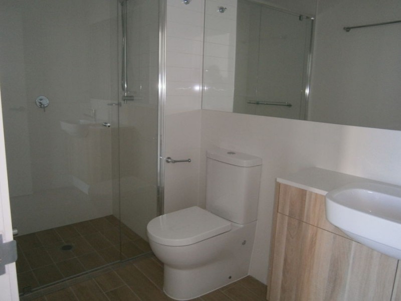 H-009/37B Harbour Rd, Hamilton QLD 4007