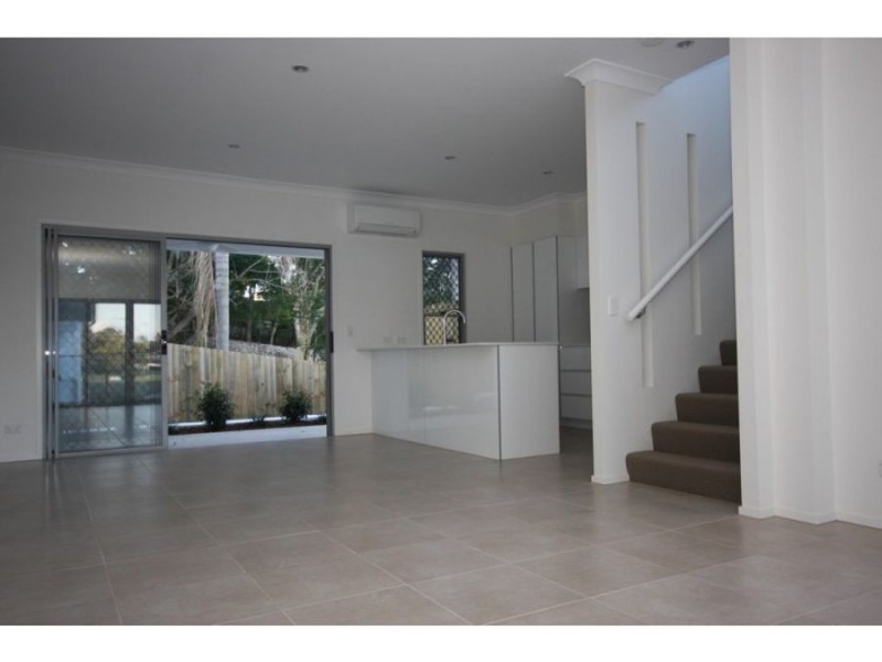 8 / 26 Tick Street, Mount Gravatt East QLD 4122