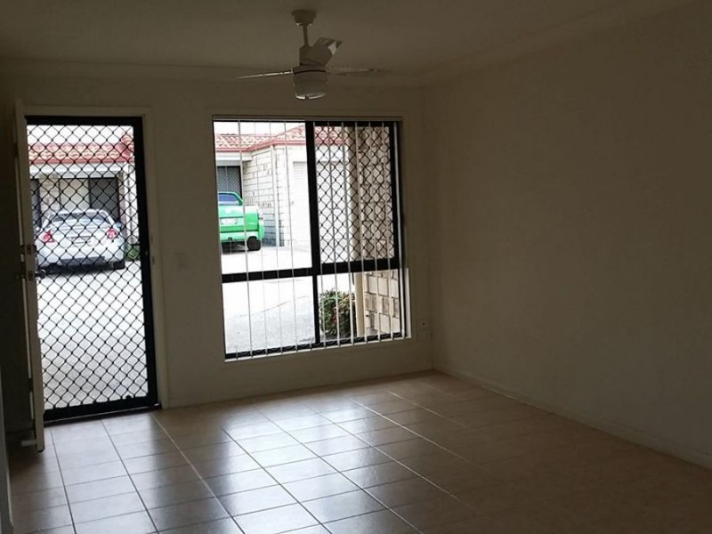 18 Loganlea Road, Waterford West QLD 4133