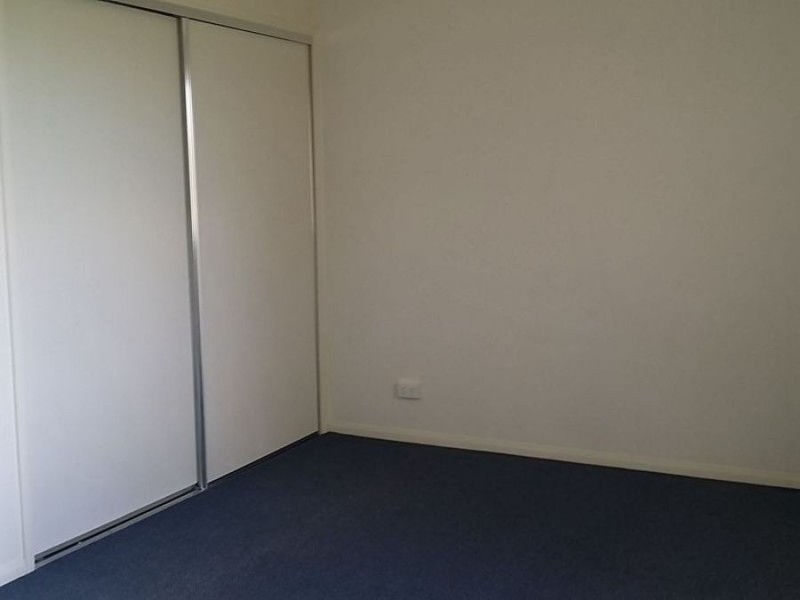 18 Loganlea Road, Waterford West QLD 4133