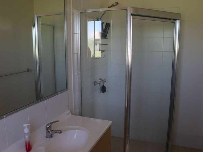 18 Loganlea Road, Waterford West QLD 4133