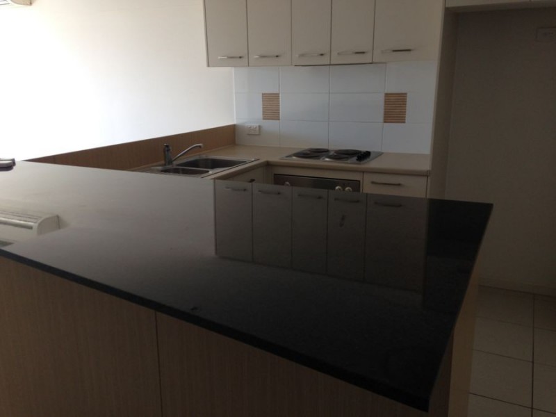 14/10 Grand Pde, Kawana Island QLD 4575