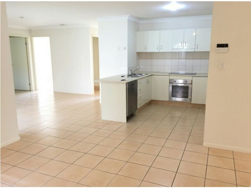 14 ASPLEY CRESCENT, Parkinson QLD 4115