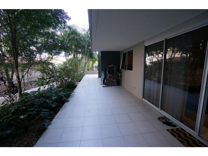 2 ACTIVA WAY, Hope Island QLD 4212
