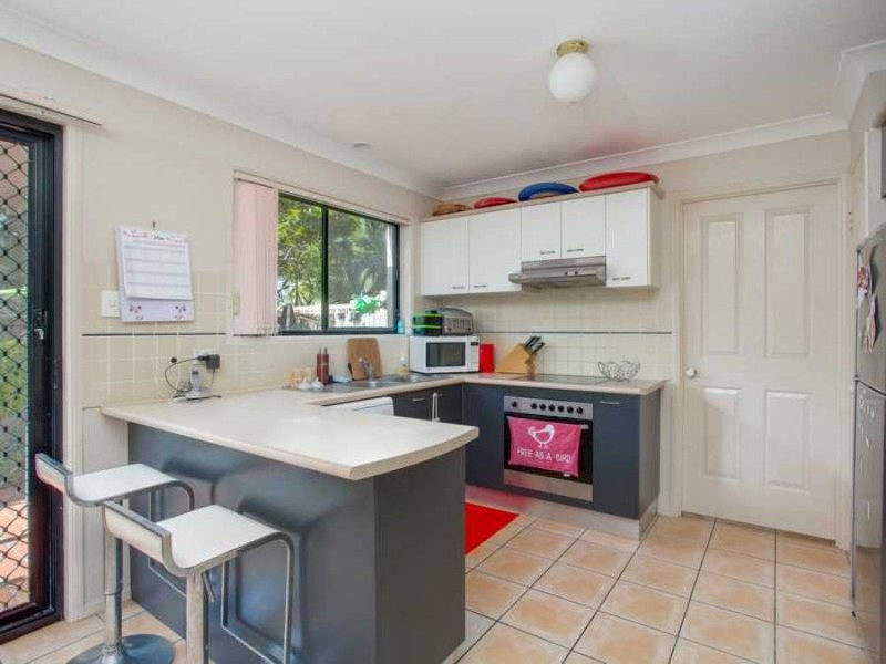 216 Trouts Road, Mcdowall QLD 4053