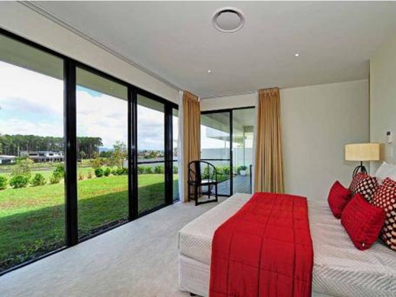 2506 The Estate, Sanctuary Cove QLD 4212