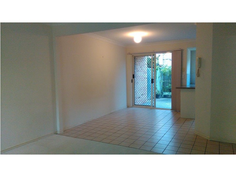 3A / 88 Bleasby Road, Eight Mile Plains QLD 4113