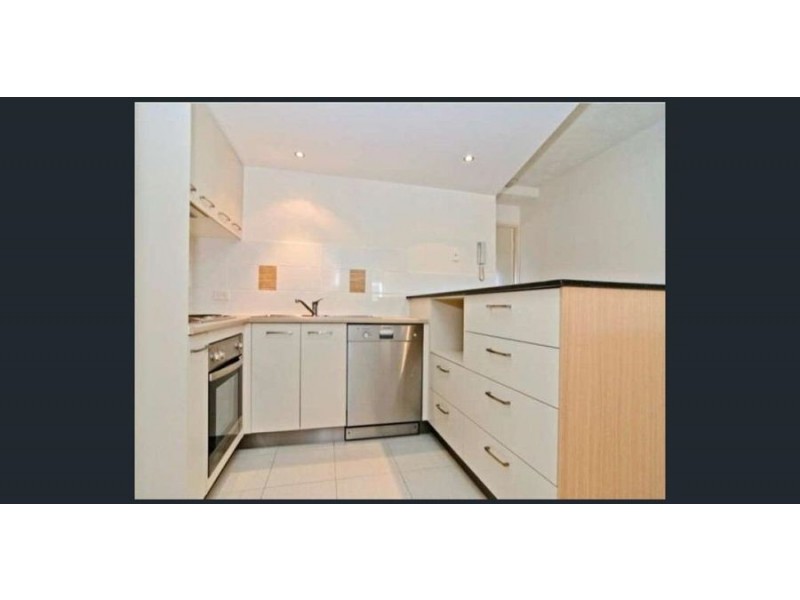 16/10 Grand Pde, Kawana Island QLD 4575