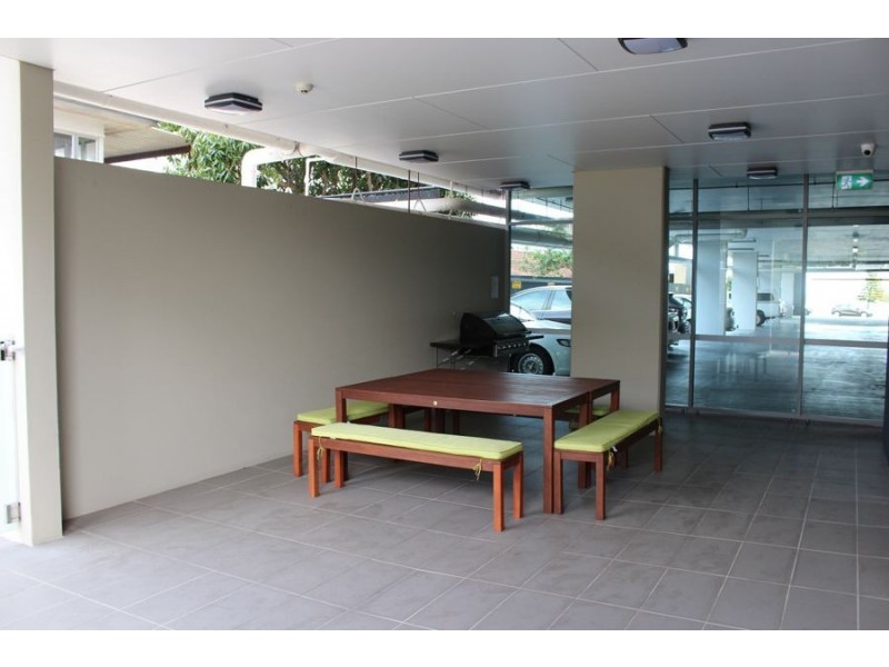 80 Hornibrook ESP, Clontarf QLD 4019