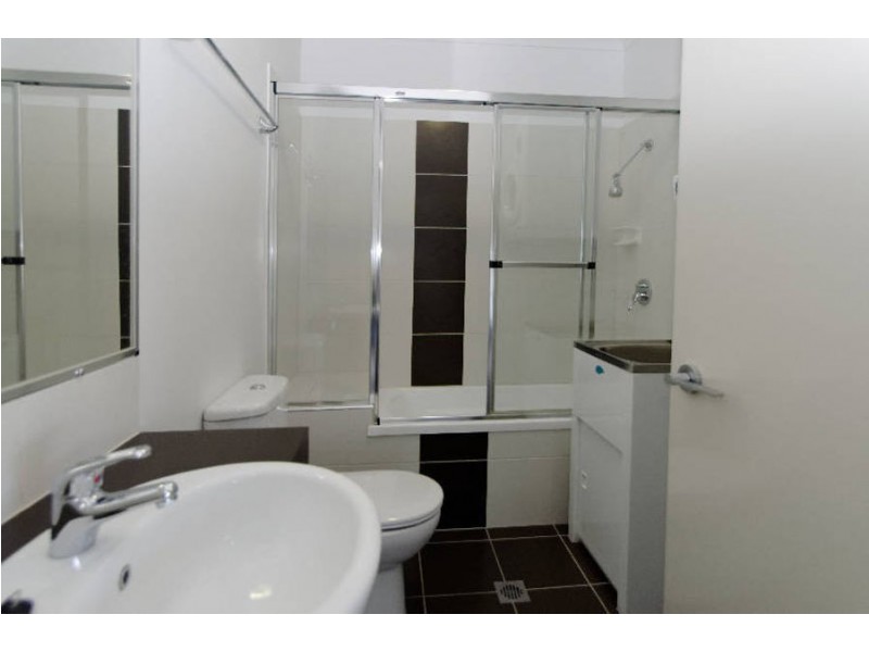 4/65 John Street, Redcliffe QLD 4020