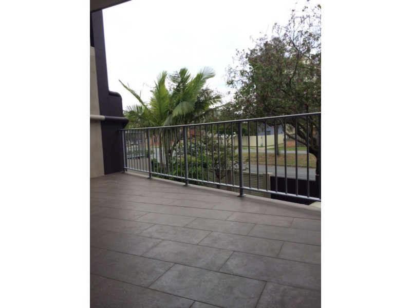 4/65 John Street, Redcliffe QLD 4020